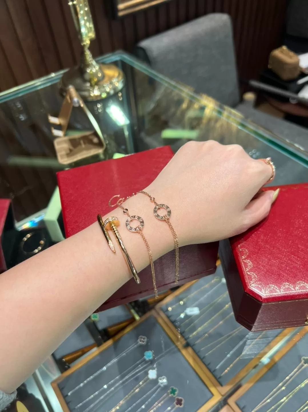 Lắc Tay Cartier Love 03