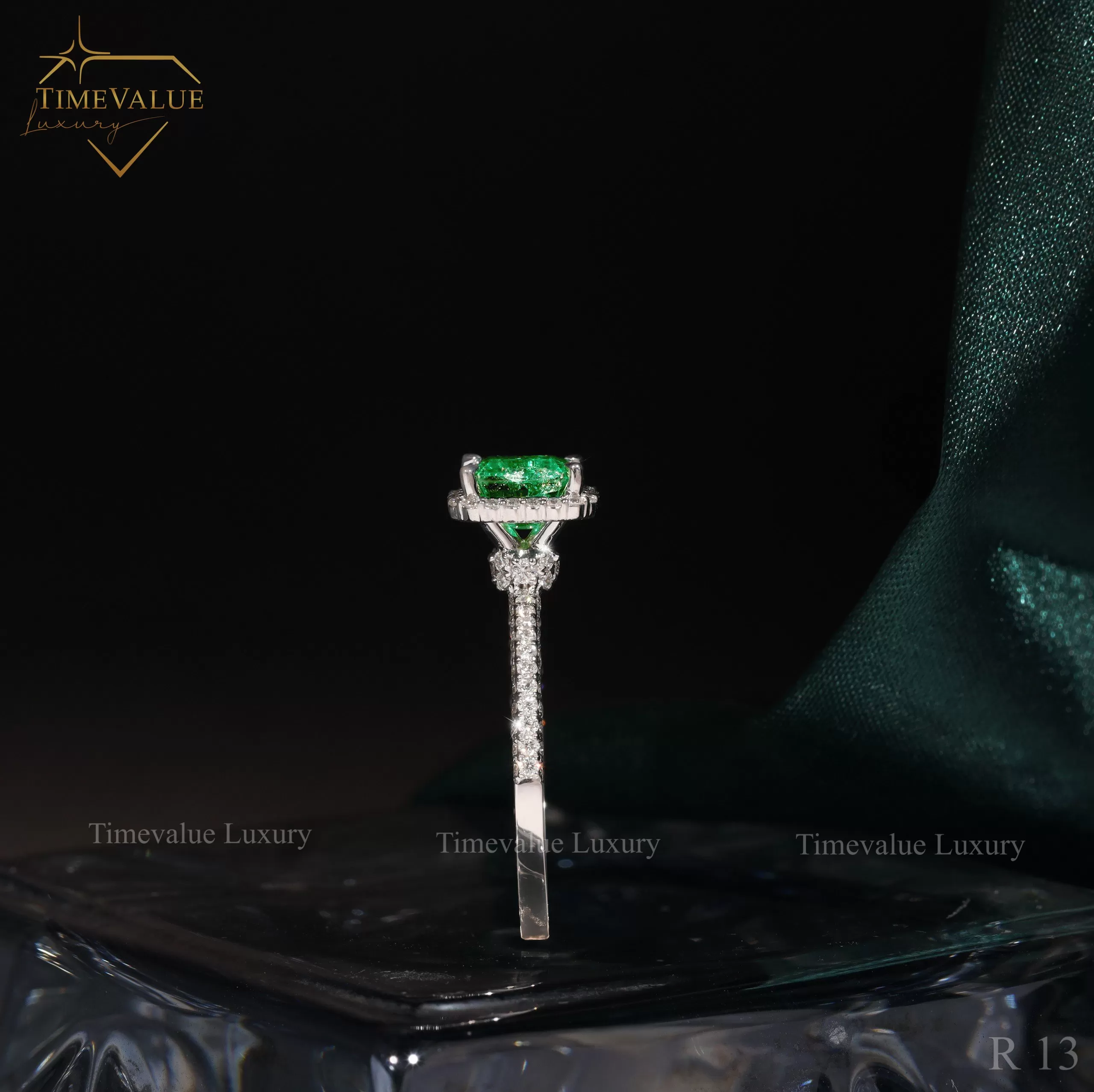 Nhẫn Kim cương Nữ gắn đá Emerald R13 03