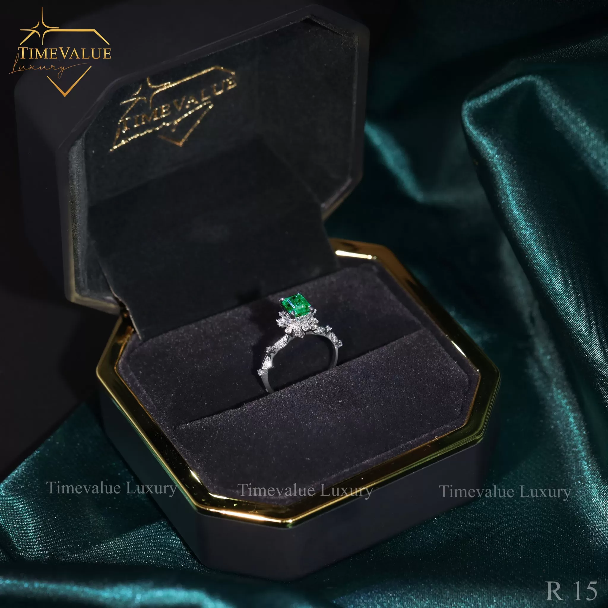 Nhẫn Kim cương Nữ gắn đá Emerald R15